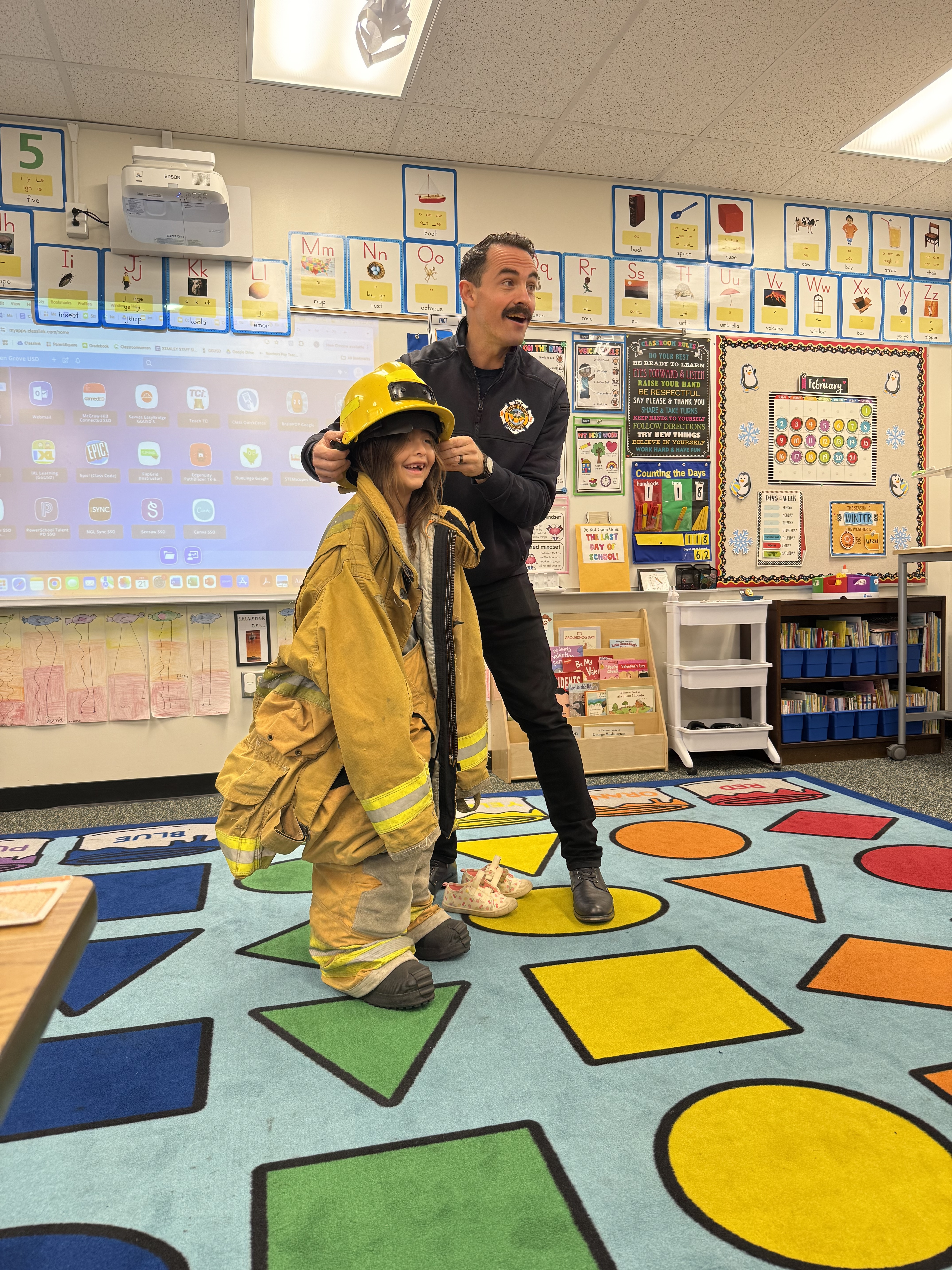  OC Fire Dept Presenting to Kids 3