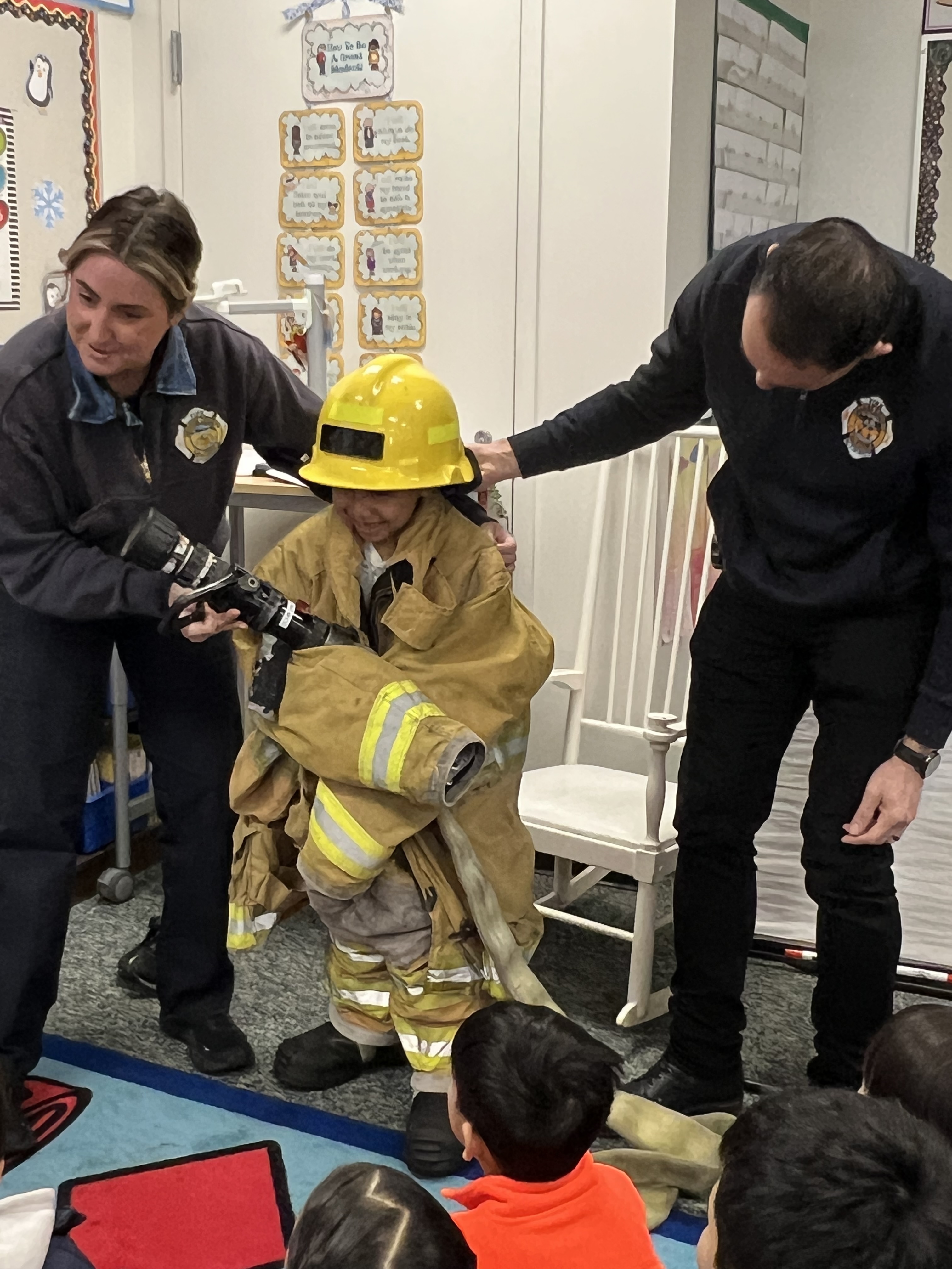  OC Fire Dept Presenting to Kids 4